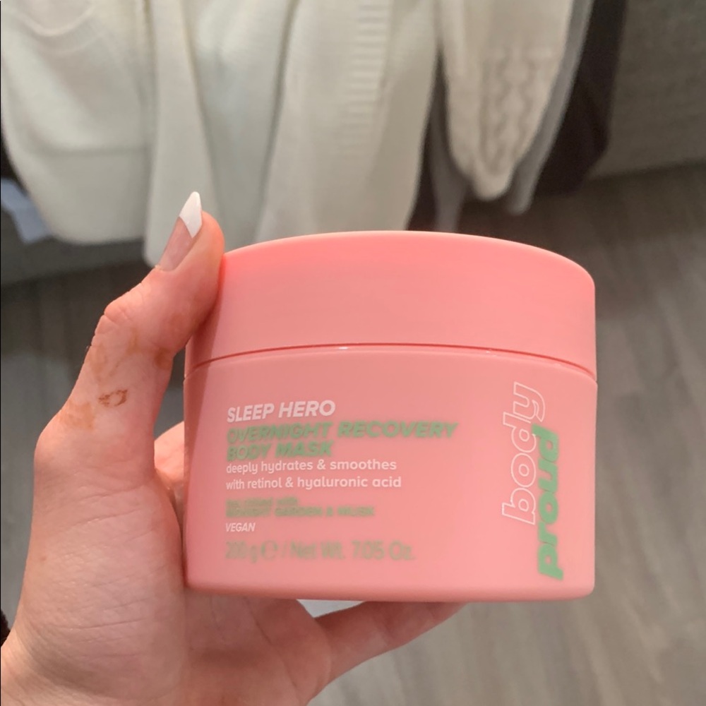 Pink Sleep Hero Overnight Recovery Body Mask